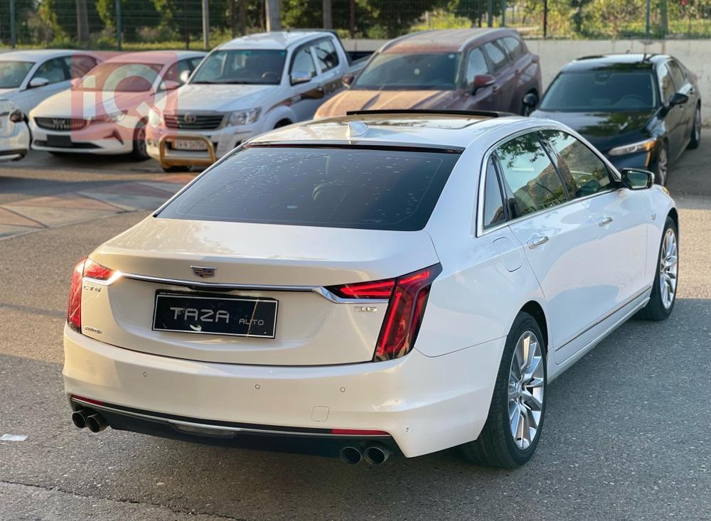 كاديلاك CT6
